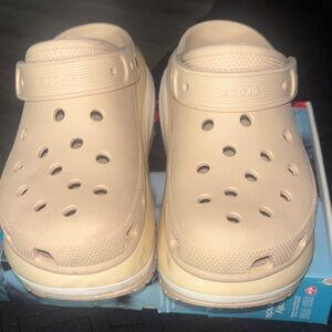 CROCS Women
